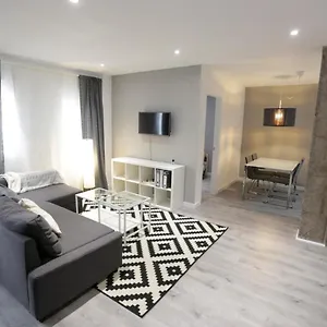 Fortaleza By Rentalsevilla Apartamento Sevilla